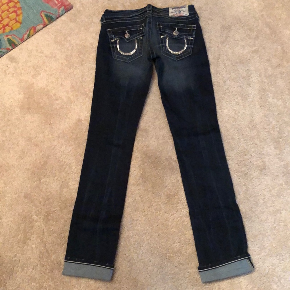 Womens true religion Jean slim straight size 25 diamond jewl on buttocks